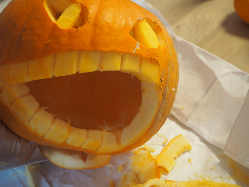 f:id:maido-doumo-naoyadesu:20161021194914j:plain f:id:maido-doumo-naoyadesu:20161021194914j:plain