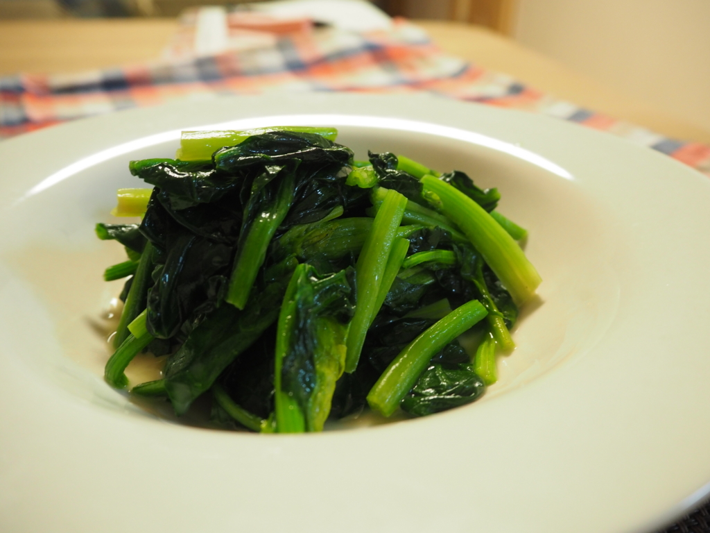 f:id:maido-doumo-naoyadesu:20170203113414j:plain ほうれん草ソテー エピナーソテー ほうれん草炒め物