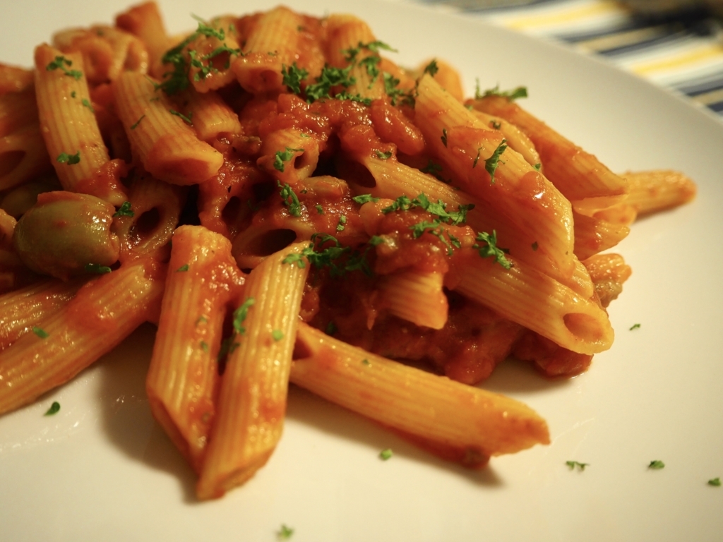 f:id:maido-doumo-naoyadesu:20170905165848j:plain プッタネスカ ペンネパスタ