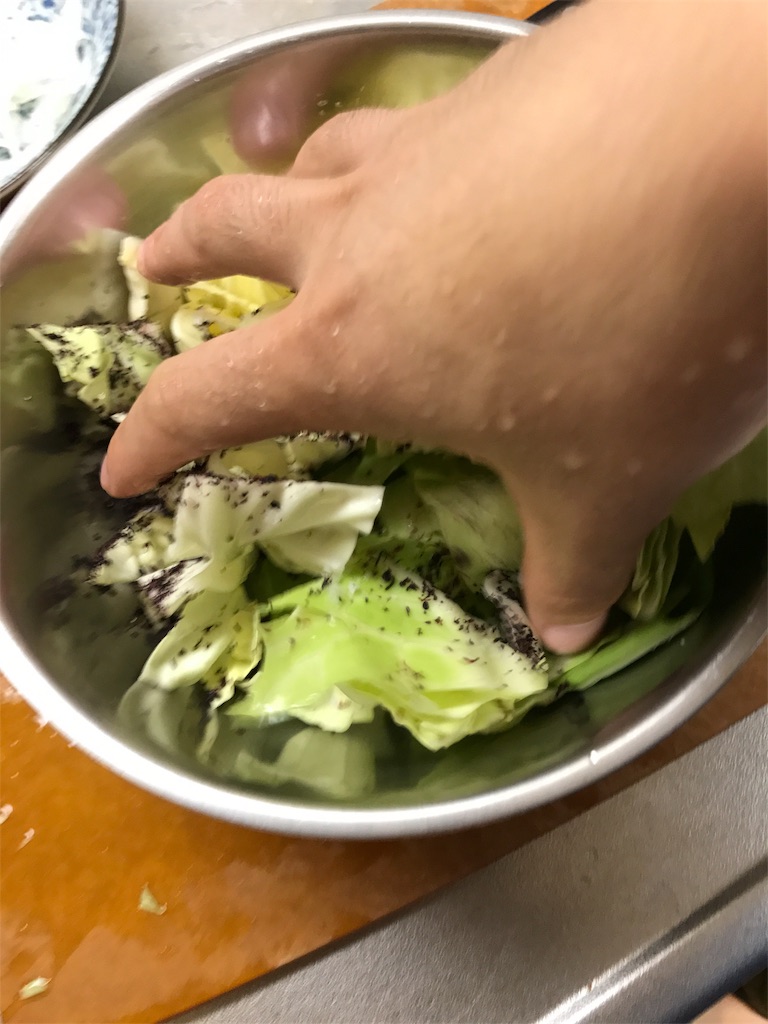 f:id:maido-doumo-naoyadesu:20171021215540j:plain f:id:maido-doumo-naoyadesu:20171021215540j:plain